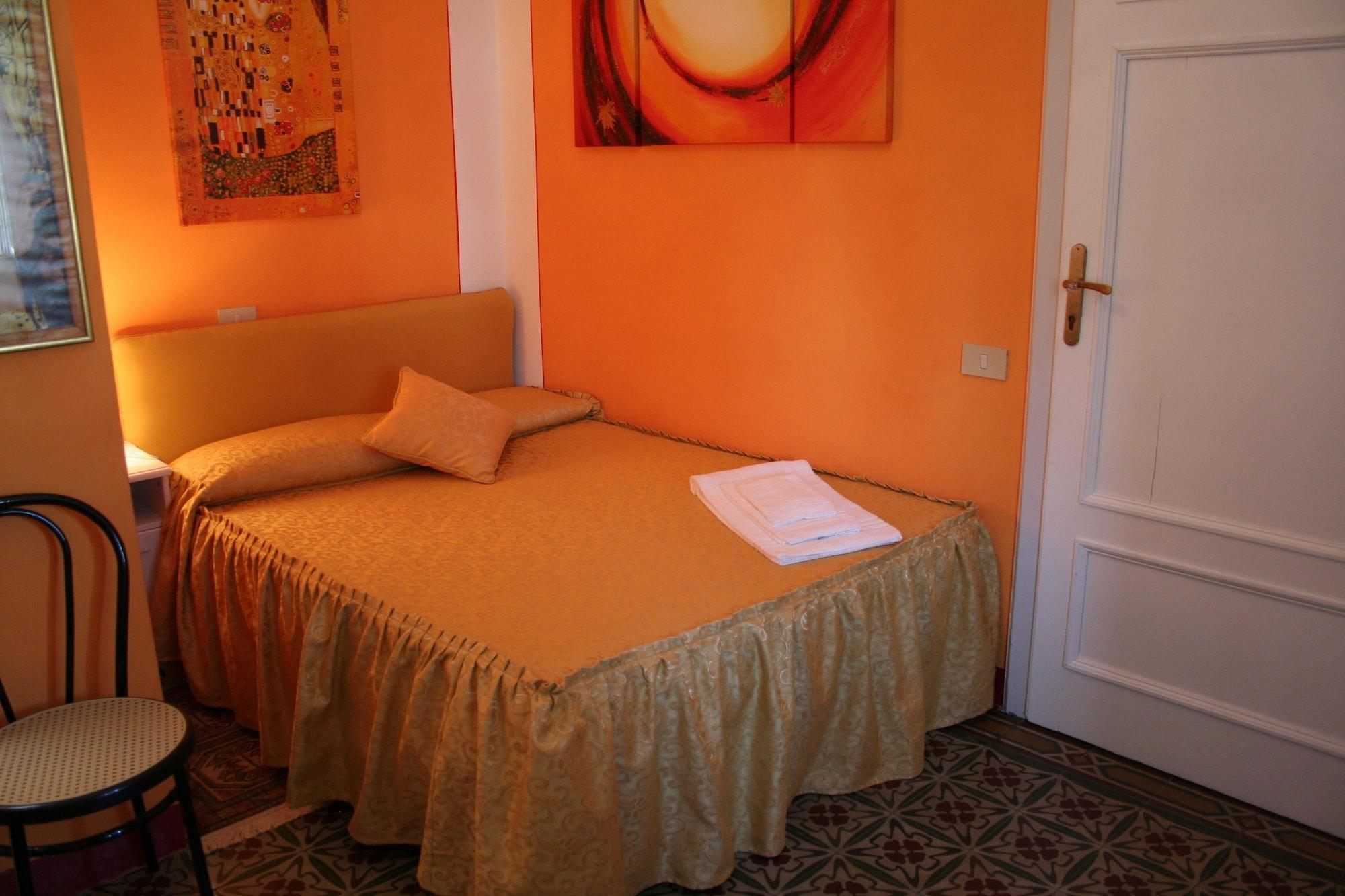 B&B La Mimosa Lucca Bagian luar foto