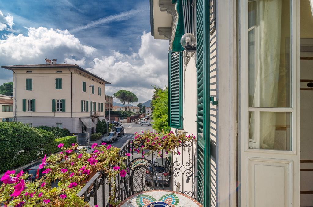 B&B La Mimosa Lucca Bagian luar foto